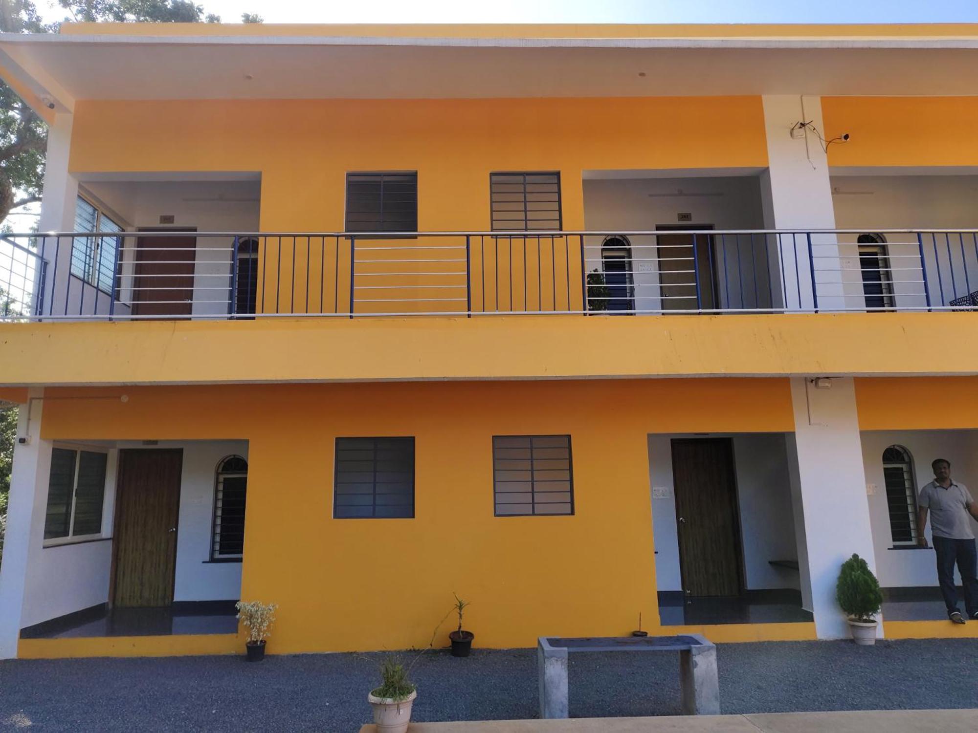 De' Capital Hotel Pondicherry Exterior photo